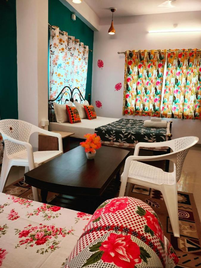 Krishna Stay Guest House Udaipur Room photo