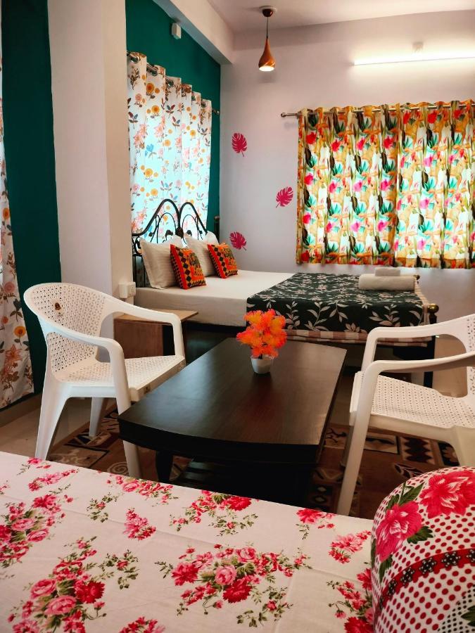 Krishna Stay Guest House Udaipur Exterior photo