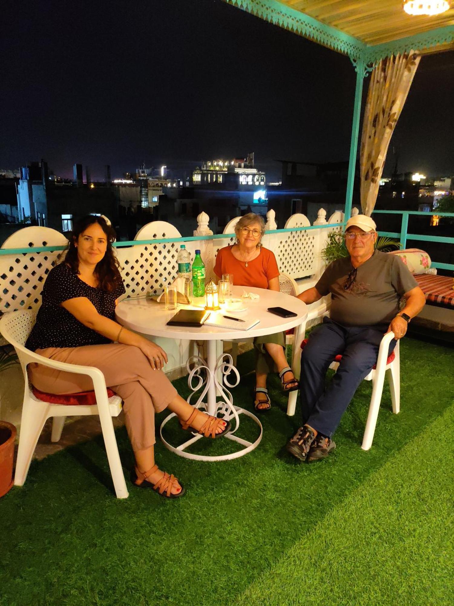 Krishna Stay Guest House Udaipur Exterior photo