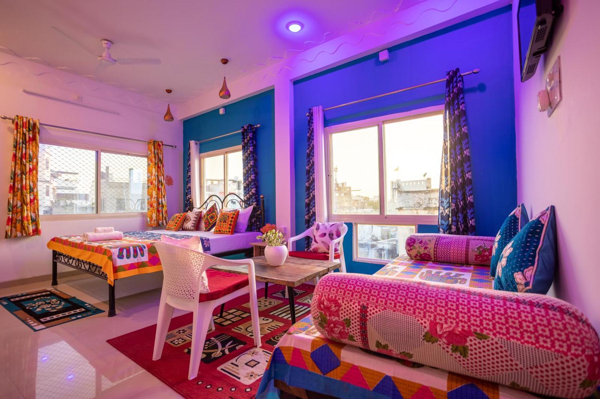 Krishna Stay Guest House Udaipur Exterior photo